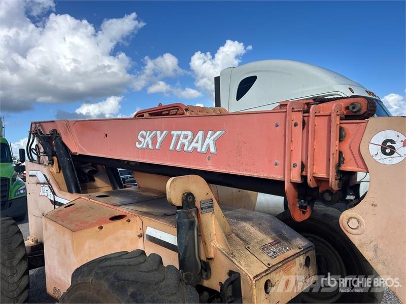  Sky Track 6042 Telehandler Manipuladores telescópicos