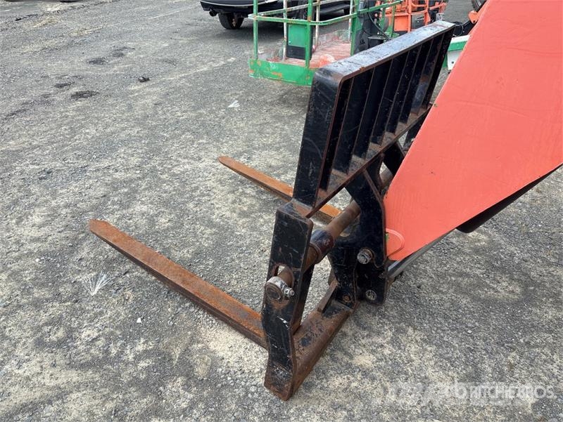 SkyJack 6042 Telehandler Teleskoplader