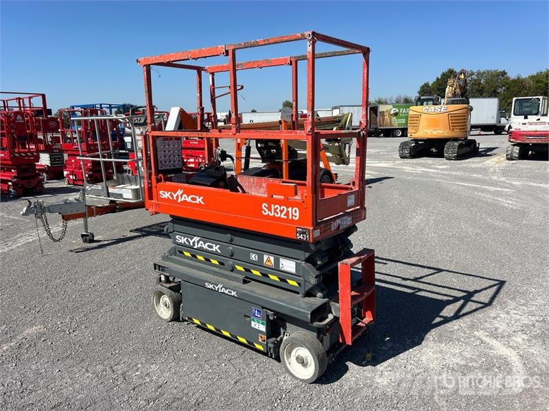 SkyJack SJ 3219 Electric Scissor Lift Scissor lifts