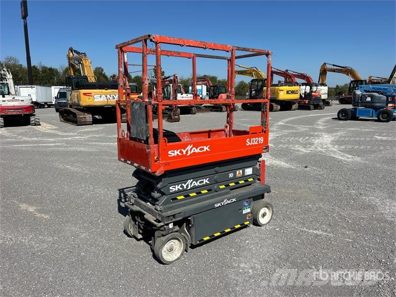 SkyJack SJ 3219 Electric Scissor Lift Scissor lifts