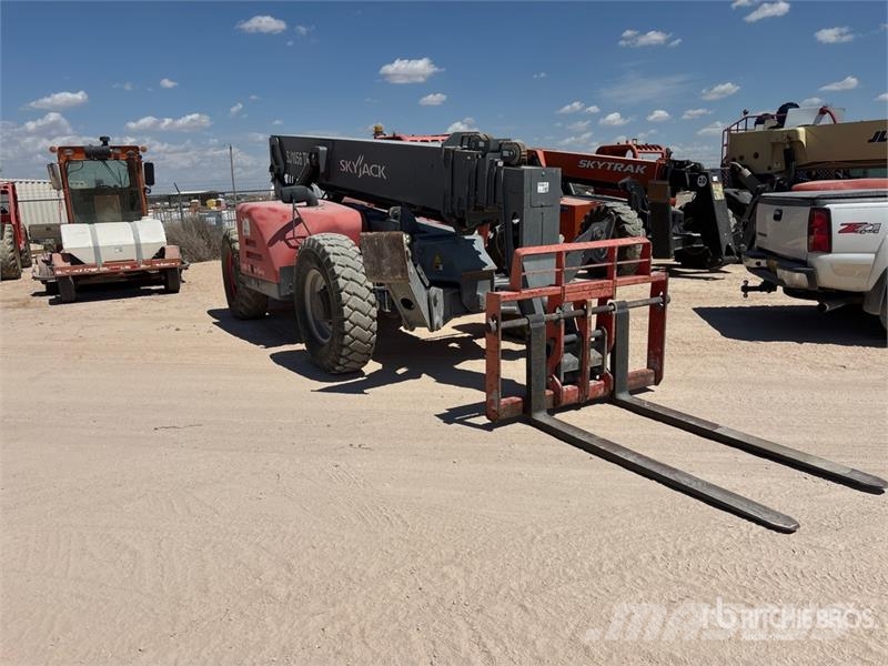 SkyJack SJ1056 Telehandler Manipuladores telescópicos