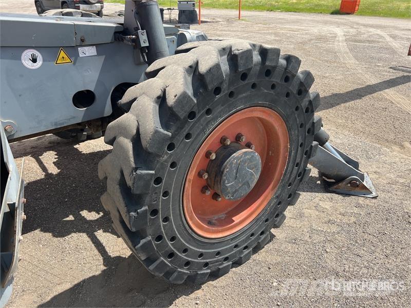 SkyJack SJ1056TH Telehandler Telescopic handlers