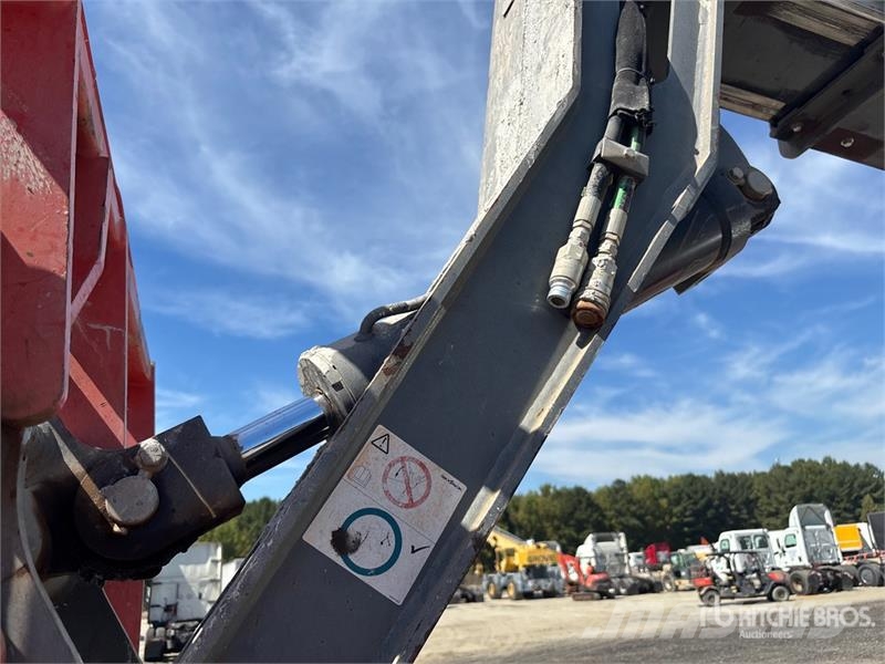 SkyJack SJ1056TH Telehandler مناولات متداخلة