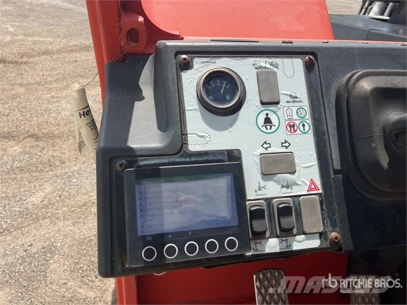SkyJack SJ1056TH Telehandler Telescopic handlers