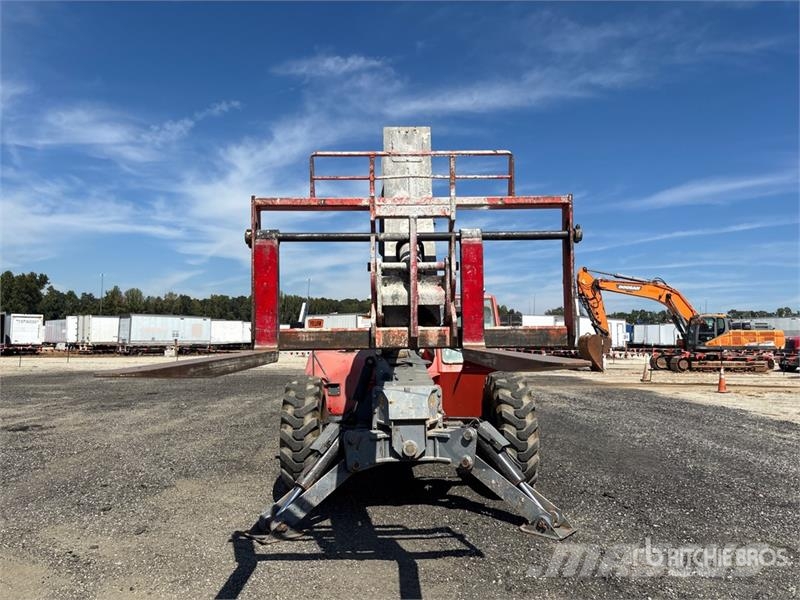 SkyJack SJ1056TH Telehandler مناولات متداخلة
