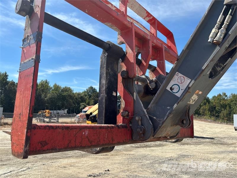 SkyJack SJ1056TH Telehandler مناولات متداخلة