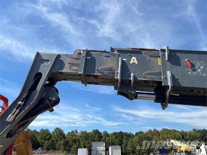 SkyJack SJ1056TH Telehandler مناولات متداخلة