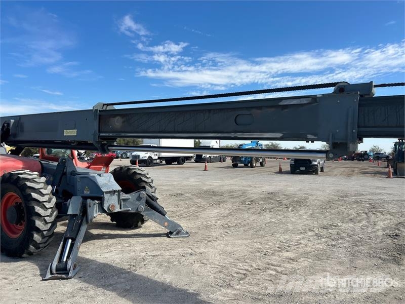 SkyJack SJ1056THS Telehandler Manipuladores telescópicos