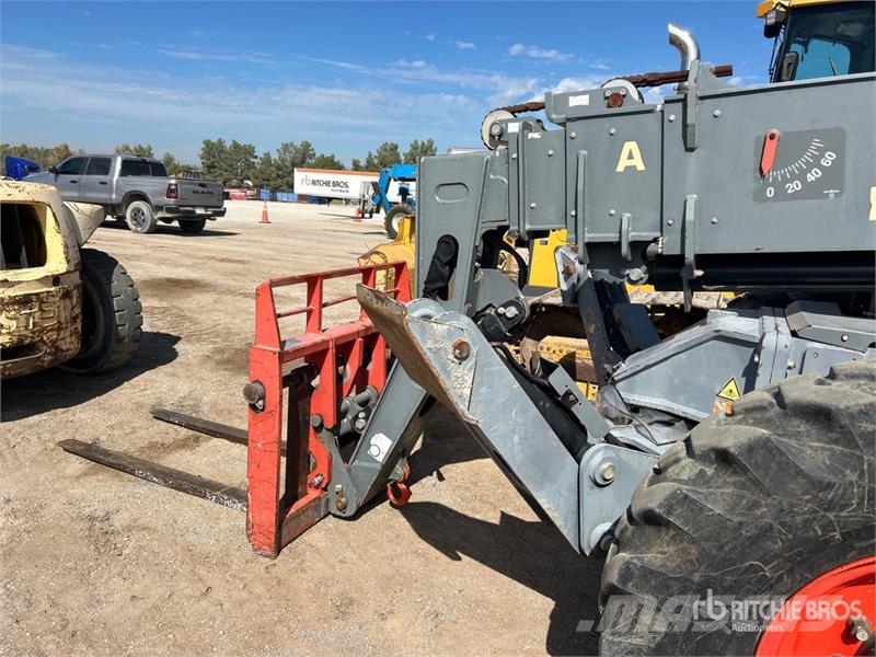 SkyJack SJ1056THS Telehandler Manipuladores telescópicos