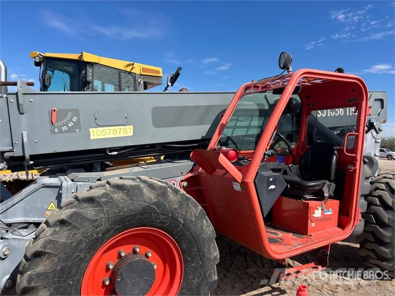 SkyJack SJ1056THS Telehandler Manipuladores telescópicos