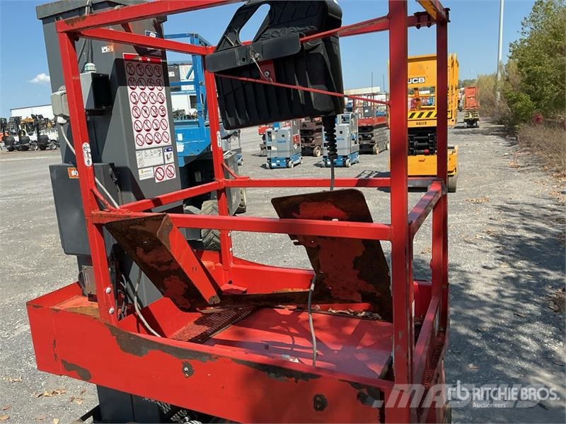 SkyJack SJ20 Vertical Mast Lift Vertikalūs stiebiniai keltuvai