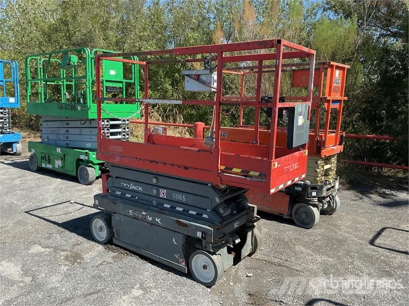 SkyJack SJ3219 Electric Scissor Lift Scissor lifts
