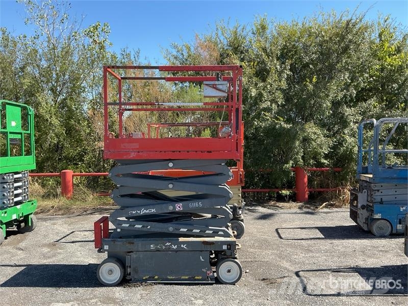 SkyJack SJ3219 Electric Scissor Lift Scissor lifts