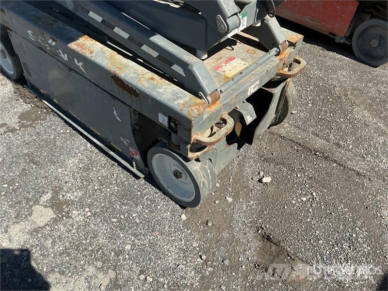 SkyJack SJ3219 Electric Scissor Lift Scissor lifts