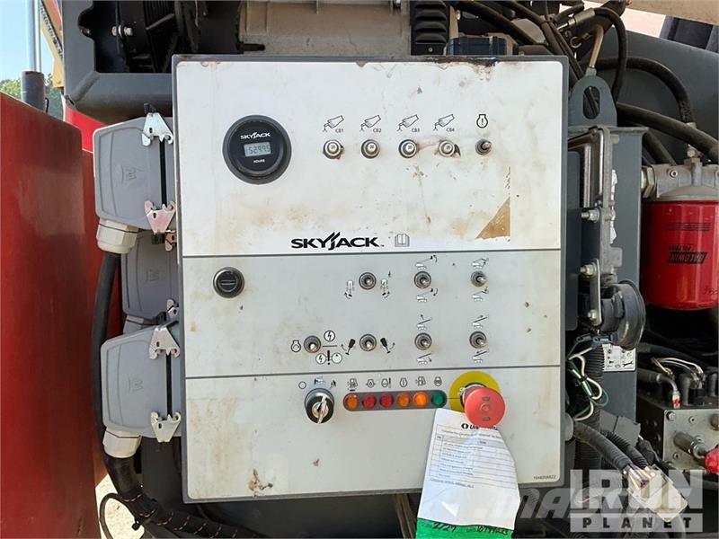 SkyJack SJ66T Teleskopske podizne platforme