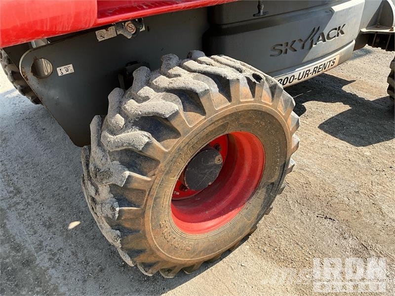 SkyJack SJ66T Teleskopske podizne platforme