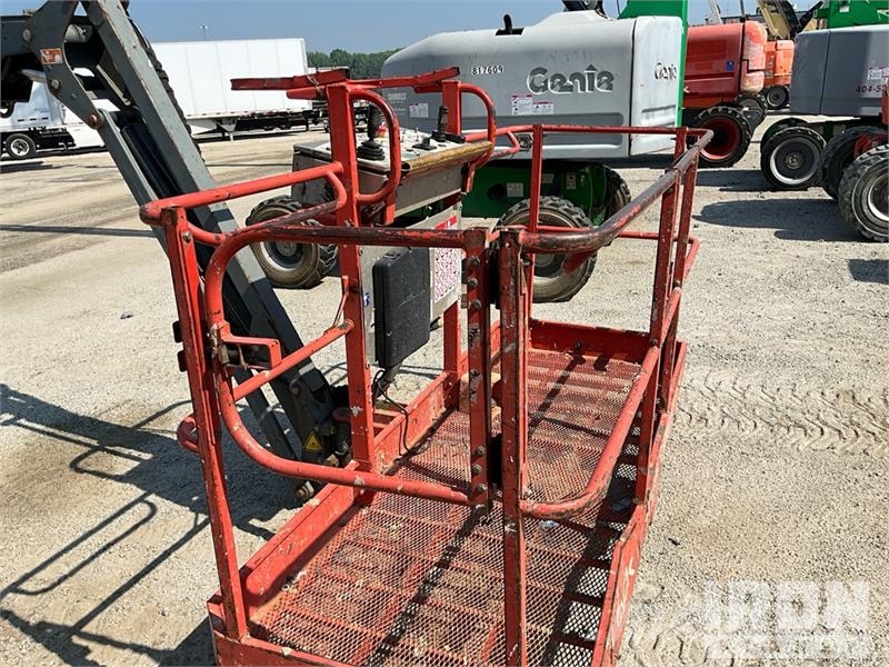 SkyJack SJ66T Teleskopske podizne platforme