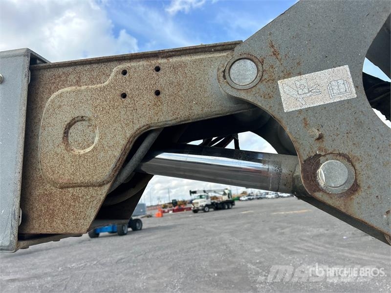 SkyJack SJ66T 4WD Diesel Telescopic Boom Lift Teleskopske podizne platforme