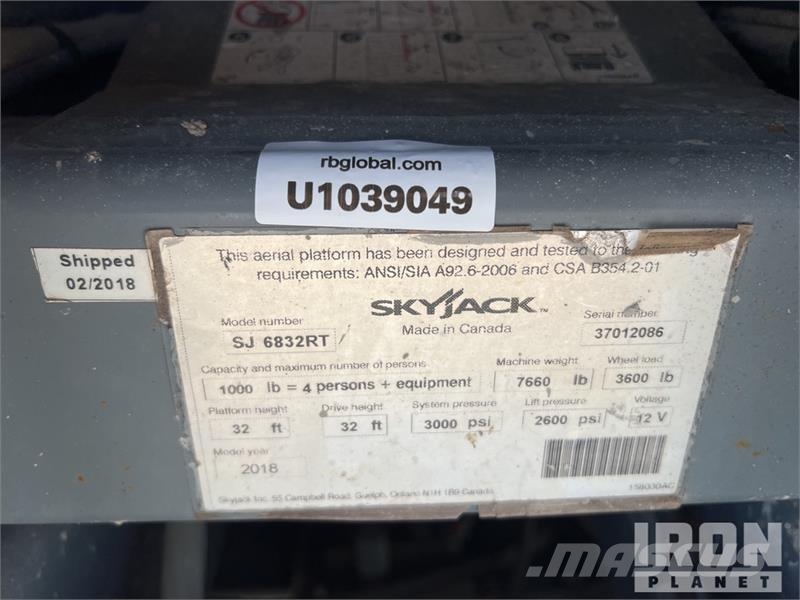 SkyJack SJ6832 RT Makazaste platforme