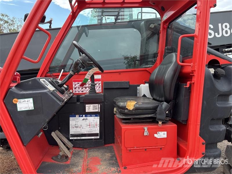 SkyJack SJ843TH Telehandler (Inoperable) مناولات متداخلة