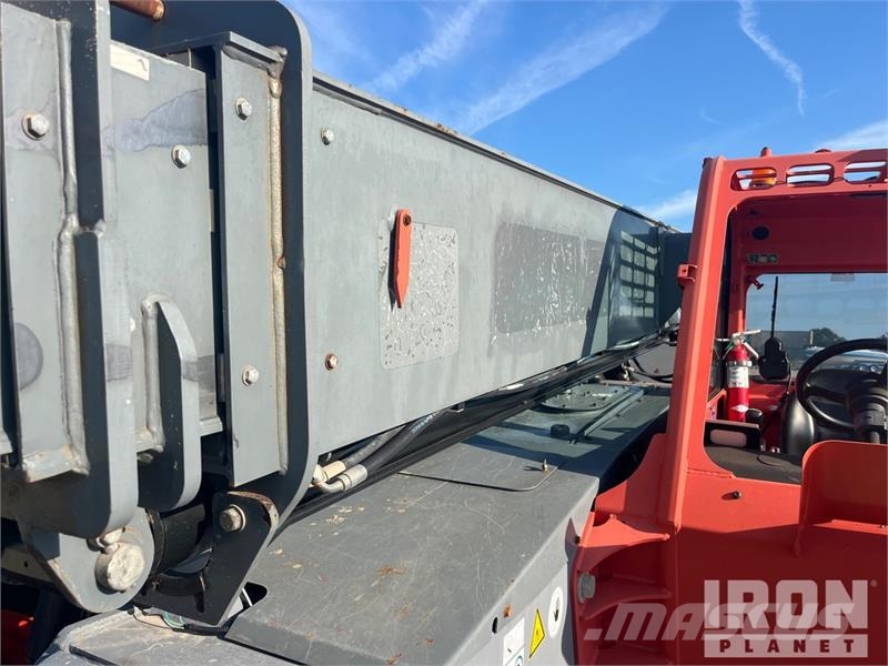 SkyJack SJ843TH Telehandler 텔러 핸들러