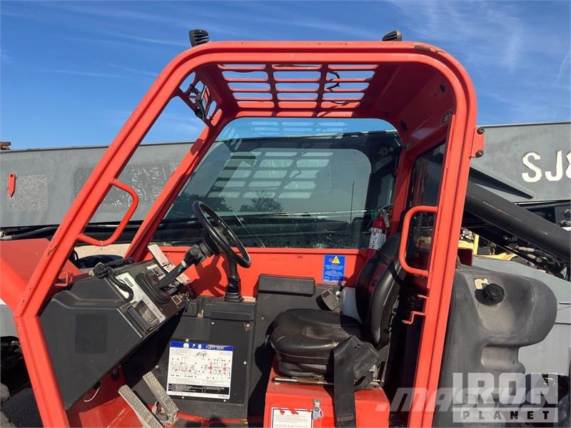 SkyJack SJ843TH Telehandler 텔러 핸들러