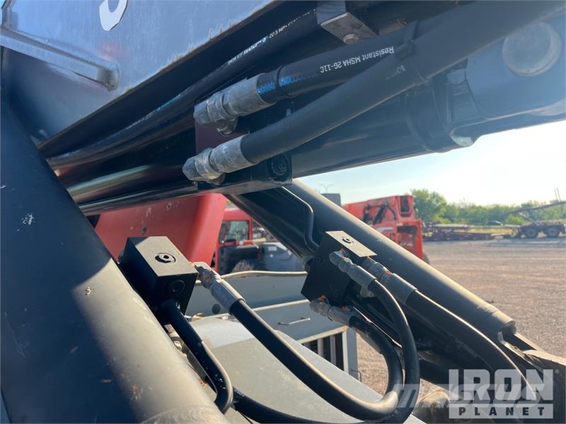 SkyJack SJ843TH Telehandler 텔러 핸들러