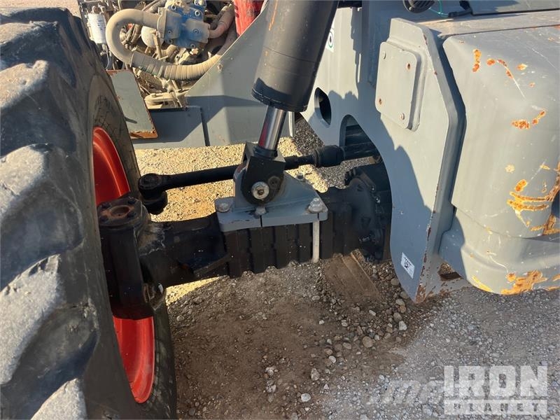 SkyJack SJ843TH Telehandler 텔러 핸들러