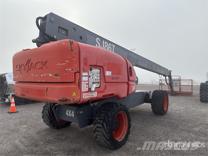 SkyJack SJ86T 4WD Diesel Telescopic Boom Lift Teleszkópos emelők