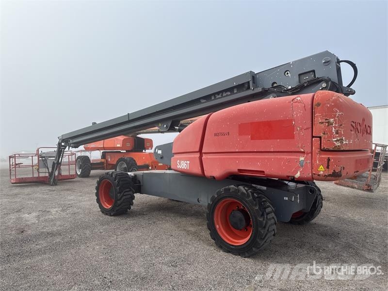 SkyJack SJ86T 4WD Diesel Telescopic Boom Lift Teleszkópos emelők