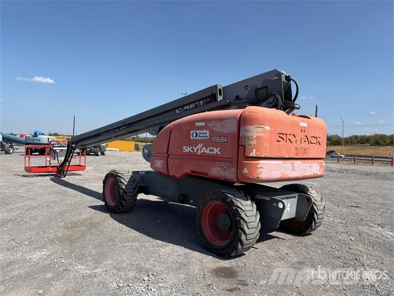 SkyJack SJ86T 4WD Diesel Telescopic Boom Lift Telescopic boom lifts