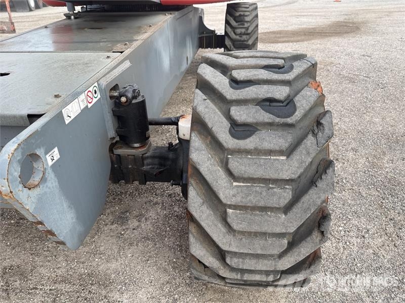 SkyJack SJ86T 4WD Diesel Telescopic Boom Lift Teleszkópos emelők