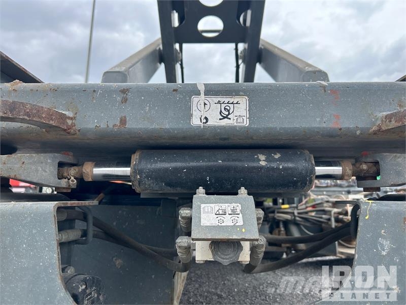 SkyJack SJIII-3219 Electric Scissor Lift Käärtõstukid