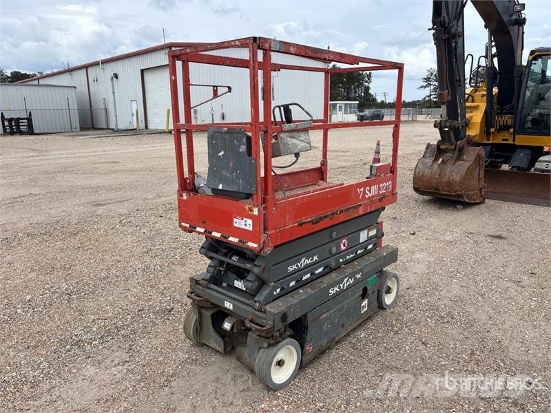 SkyJack SJIII3219 Electric Scissor Lift Käärtõstukid