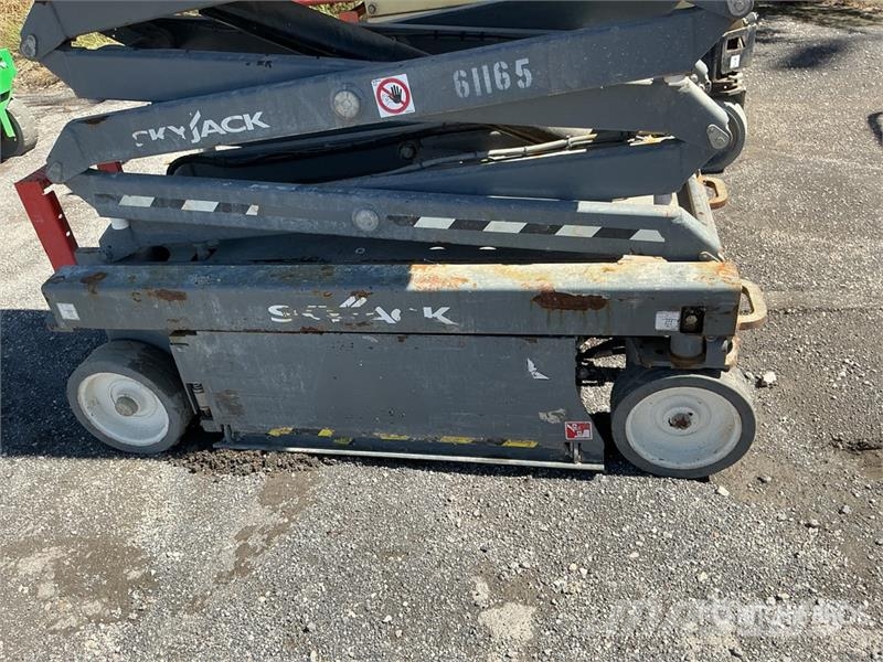 SkyJack SJIII3219 Electric Scissor Lift Elevadores de tesoura
