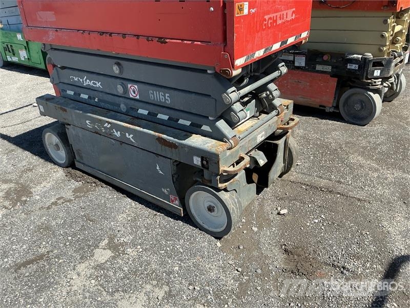 SkyJack SJIII3219 Electric Scissor Lift Elevadores de tesoura
