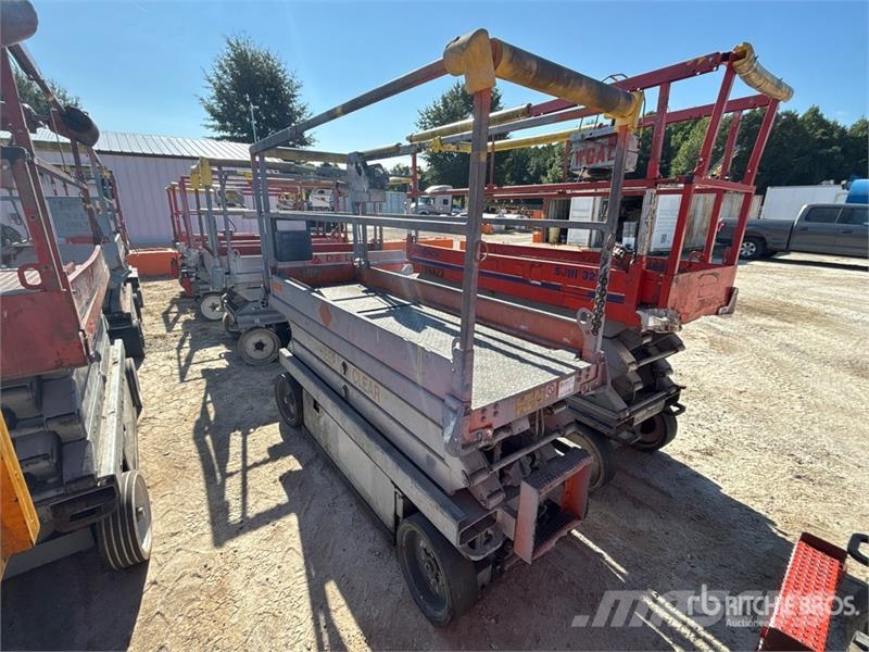 SkyJack SJIII3220 Electric Scissor Lift Elevadores de tesoura