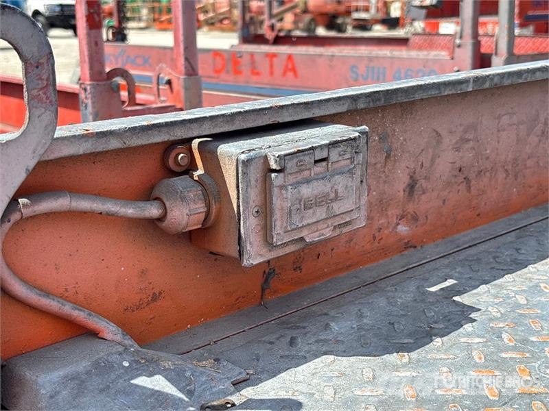 SkyJack SJIII3220 Electric Scissor Lift رافعات مقصية الشكل