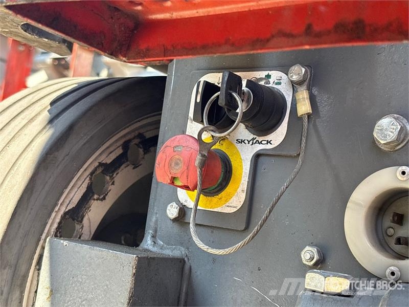 SkyJack SJIII3220 Electric Scissor Lift Elevadores de tesoura