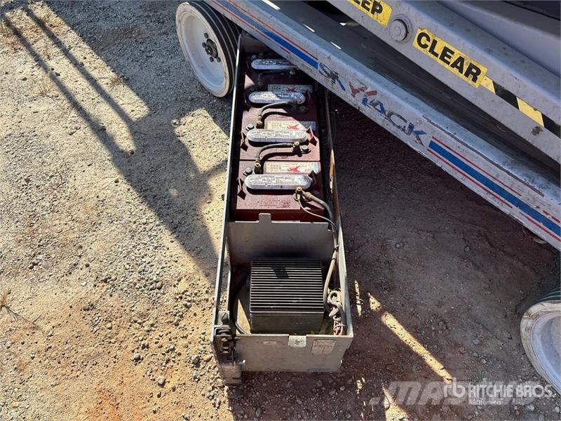 SkyJack SJIII3226 Electric Scissor Lift Elevadores de tesoura