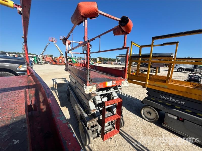SkyJack SJIII3226 Electric Scissor Lift Elevadores de tesoura