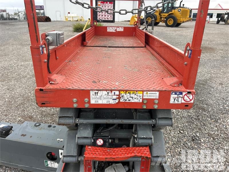 SkyJack SJIII3226 Electric Scissor Lift Käärtõstukid