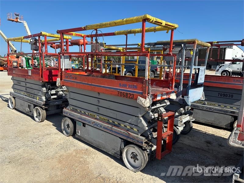SkyJack SJIII3226 Electric Scissor Lift Elevadores de tesoura