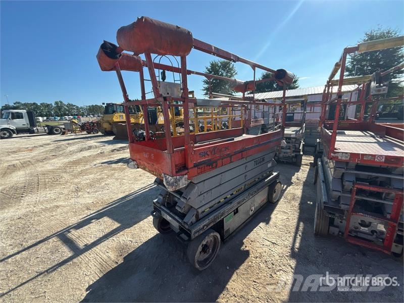 SkyJack SJIII3226 Electric Scissor Lift Elevadores de tesoura