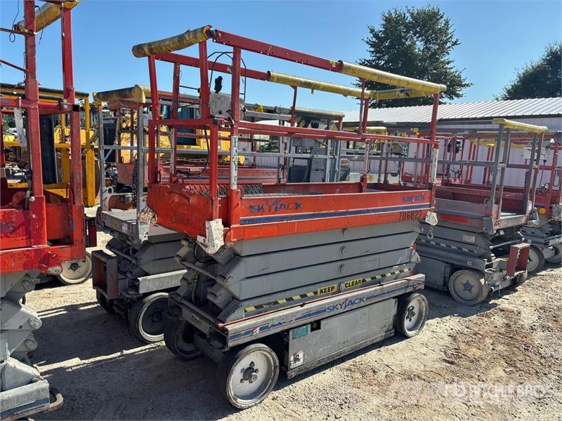SkyJack SJIII3226 Electric Scissor Lift Elevadores de tesoura