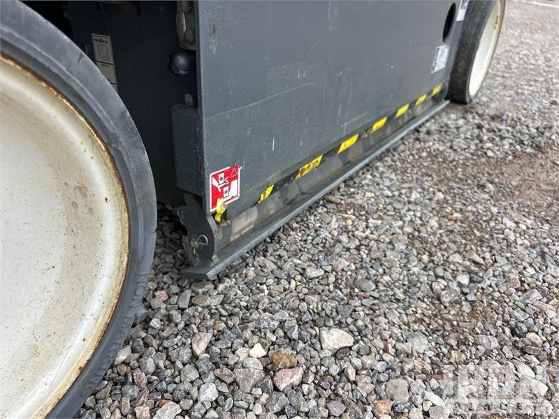 SkyJack SJIII3226 Electric Scissor Lift Käärtõstukid