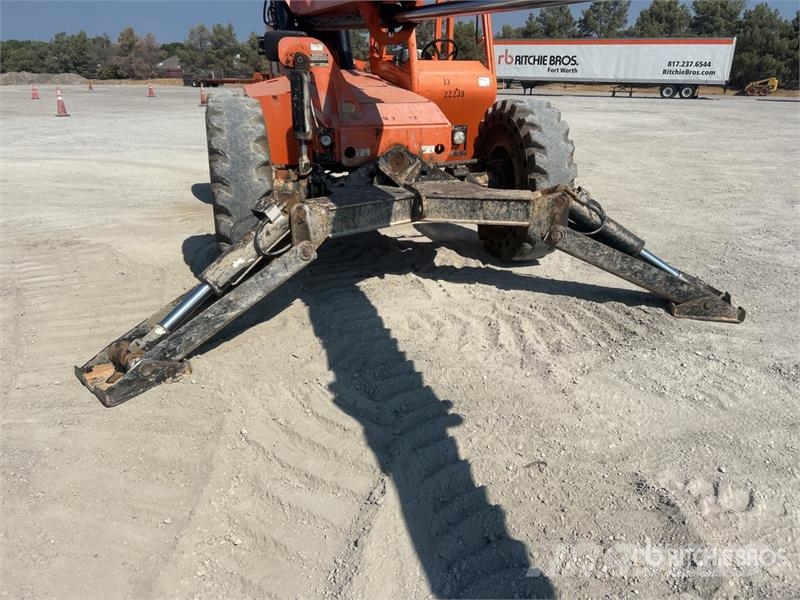 SkyTrak 10042 Telescopic handlers
