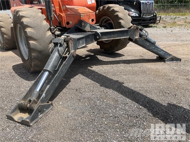 SkyTrak 10054 Telescopic handlers