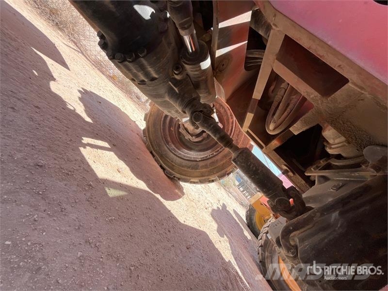 SkyTrak 10054 Telescopic handlers
