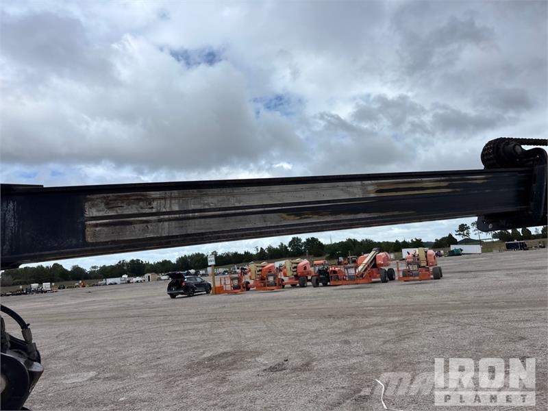 SkyTrak 10054 Telescopic handlers